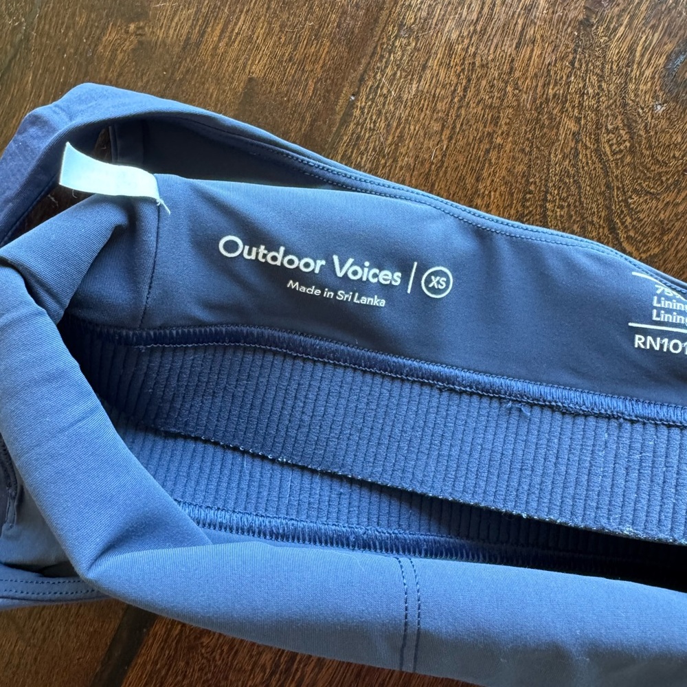 Like new Outdoor Voices Navy Sports Bra- size x small